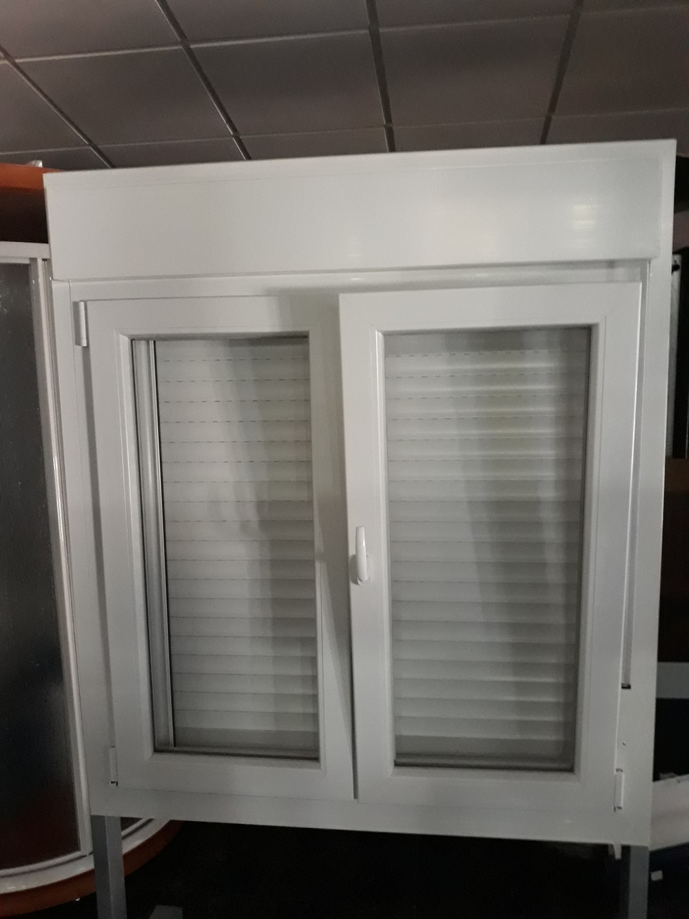 Ejemplo de ventana de pvc Kömmerling fabricada a medida